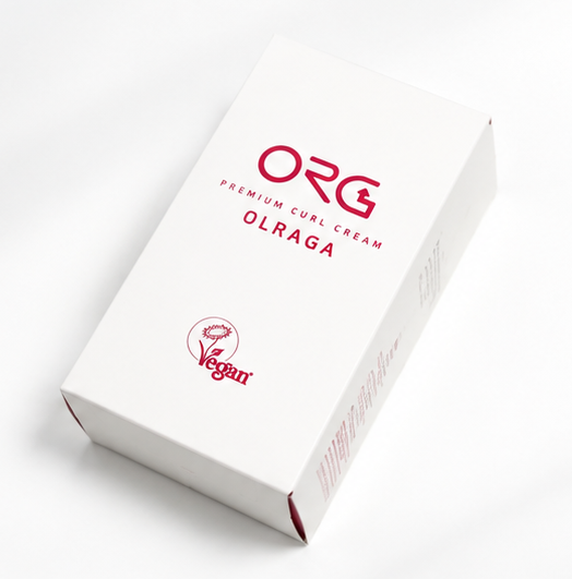 Four-panel product layout showing OLG Premium Cell Cream OLRAGA packaging: two white outer boxes and two individual cream packets in white and deep pink/red, arranged on a clean white background.